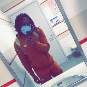 Meet your Posher, Tyron